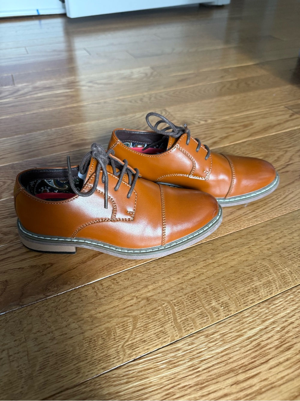 Kids Tan Leather Derby Shoes - Classic Lace-Up Oxfords